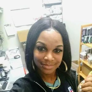 Meet your Posher, Phree